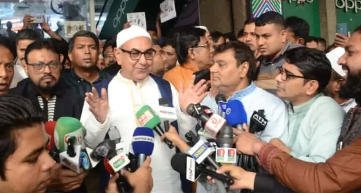 অতীতে অনেক শক্ত প্রতিদ্বন্দ্বীর সঙ্গে নির্বাচন করেছি, ওরা বাচ্চা ছেলে: মির্জা আব্বাস