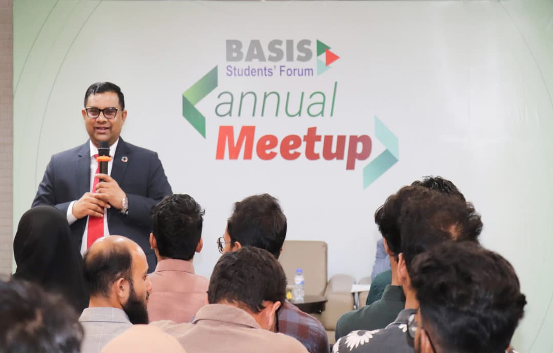 জ্ঞান ও প্রযুক্তির সম্মিলনে তরুণদের নিয়ে বেসিসের মতবিনিময় সভা অনুষ্ঠিত