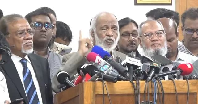 বিতর্কিত কর্মকর্তারা যেন নির্বাচনে না থাকেন: ইসিকে মঈন খান