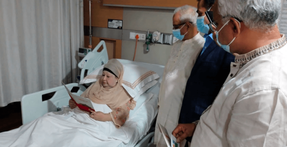 জুলাই সনদ অনুষ্ঠানে খালেদা জিয়া ও তারেক রহমানকে আমন্ত্রণ