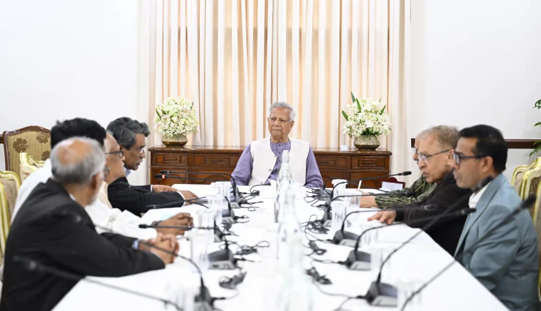 সমাপনী বৈঠক শেষ, মঙ্গলবার সরকারের কাছে সুপারিশ জমা দেবে ঐকমত্য কমিশন
