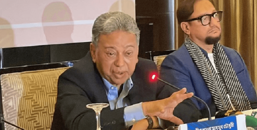 ঢাকাকেন্দ্রিক সিদ্ধান্ত ভাঙতে না পারলে চট্টগ্রাম বাণিজ্যিক রাজধানী হবে না: আমীর খসরু