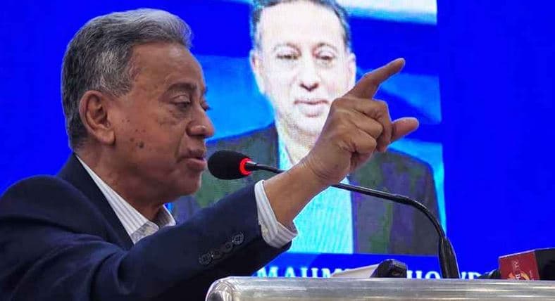 ব্যবসার পরিবেশ সহজ ও আমলাতান্ত্রিক জটিলতা দূর করতে হবে: আমীর খসরু