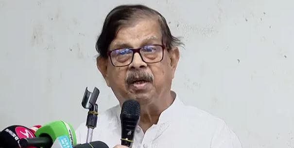 ঢাকা-১৮ আসনের নির্বাচন থেকে সরে দাঁড়ালেন মাহমুদুর রহমান মান্না