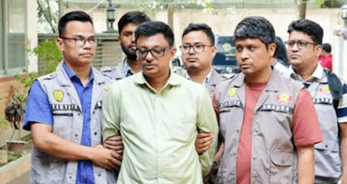 প্রধানমন্ত্রীর উপদেষ্টা পরিচয়ে প্রতারণা, ভুয়া গেজেট তৈরির অভিযোগে গ্রেপ্তার