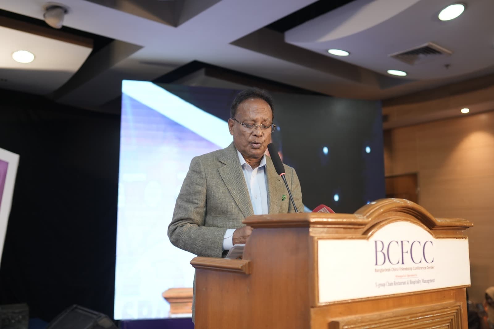 স্মার্ট বাংলাদেশের পথে ব্রডব্যান্ডই প্রধান শক্তি : তথ্যপ্রযুক্তিমন্ত্রী