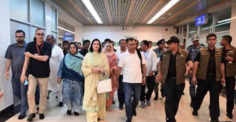 সিলেটে কর্মব্যস্ত দিন শেষে ঢাকায় ফিরলেন প্রধানমন্ত্রী তারেক রহমান