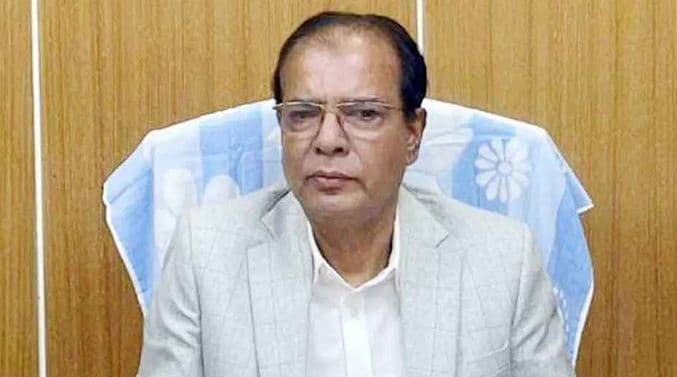 হঠাৎ অসুস্থ ত্রাণমন্ত্রী, এয়ার অ্যাম্বুলেন্সে ঢাকায় নেওয়া হচ্ছে