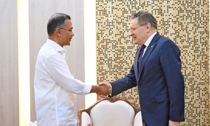 প্রধানমন্ত্রীর সঙ্গে রোসাটম মহাপরিচালকের সৌজন্য সাক্ষাৎ