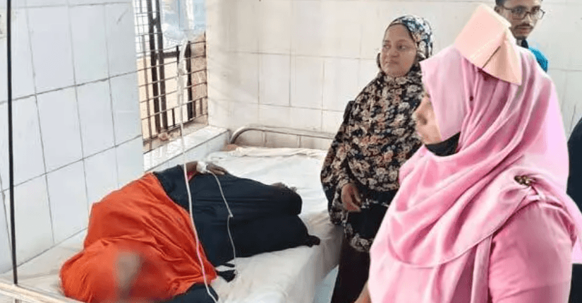 কিস্তির টাকা না পেয়ে অন্তঃসত্ত্বা গৃহবধূকে মারধরের অভিযোগ এনজিওকর্মীদের বিরুদ্ধে