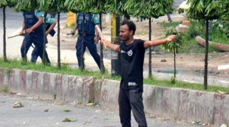 আবু সাঈদ হত্যা মামলায় সাবেক দুই পুলিশের মৃত্যুদণ্ড