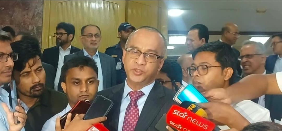 ইসলামী ব্যাংক নিয়ে অস্থিরতা পুরো ব্যাংক খাতে প্রভাব ফেলতে পারে: মাসরুর আরেফিন