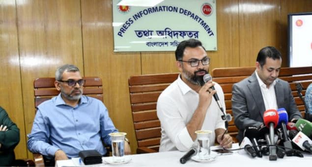 ঢাকাসহ দেশের বিভিন্ন স্পটে বড় পর্দায় দেখানো হবে বিশ্বকাপ ফুটবল