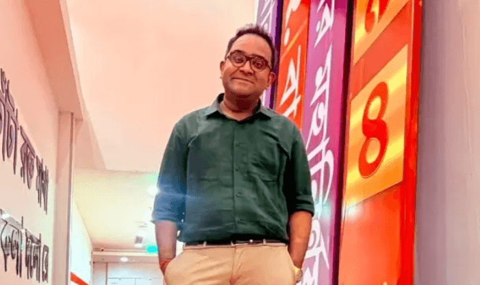 রিপাবলিক বাংলা ছাড়লেন বিতর্কিত ভারতীয় সাংবাদিক ময়ূখ রঞ্জন
