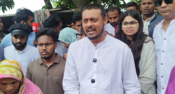 সীমান্ত হত্যা বন্ধ না হলে স্বরাষ্ট্রমন্ত্রীর পদত্যাগ করা উচিত: নাসীরুদ্দীন পাটওয়ারী