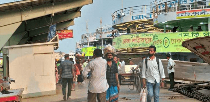 সদরঘাটে ঘরমুখো মানুষের ঢল, প্রস্তুত ১৭৫ লঞ্চ