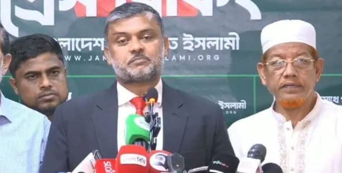 ‘রাতে আদালত বসিয়ে সাজা দিতে চাইলে বিচার বিভাগ নিয়ন্ত্রণের অভিপ্রায় থাকে’
