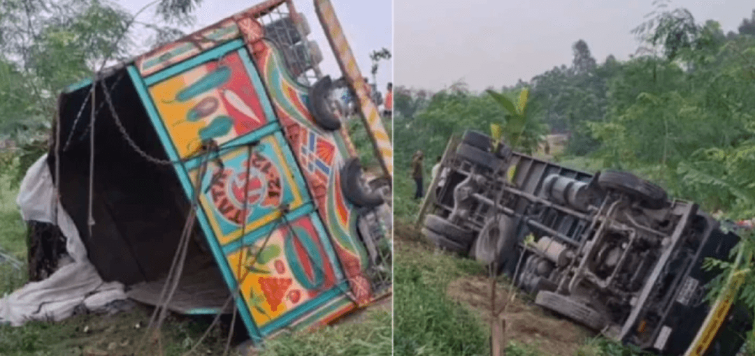 টাঙ্গাইলে রডবোঝাই ট্রাক খাদে উল্টে নিহত ১৫