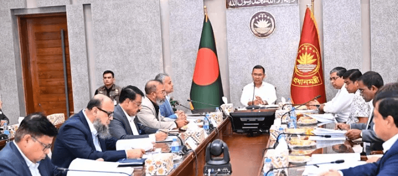 পরিবেশদূষণ নিয়ন্ত্রণে কঠোর হওয়ার নির্দেশ প্রধানমন্ত্রীর
