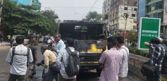 মিরপুরে উচ্ছেদ অভিযানে ভাঙচুর-আগুন, চার মামলায় আসামি দুই হাজার