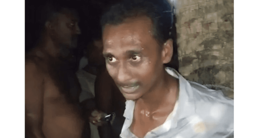 বাবাকে হত্যার অভিযোগে পলাতক ছেলে, ফোন চার্জ দিতে গিয়ে আটক