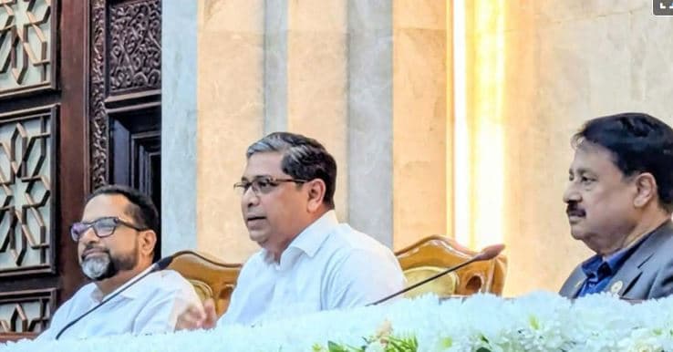 ঢাকাকে বাসযোগ্য করতে মাঠে নামছে ২০ টিম, অপরিচ্ছন্নতায় কঠোর ব্যবস্থা