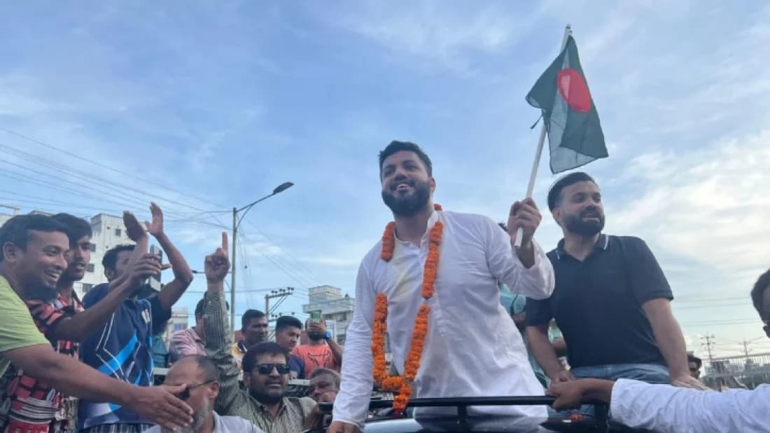 ঢাকা-৬ আসন থেকে নির্বাচনে লড়বেন ইশরাক হোসেন