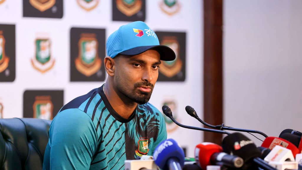 শামীমকে বাদ দেওয়ায় নির্বাচকদের একহাত নিলেন লিটন