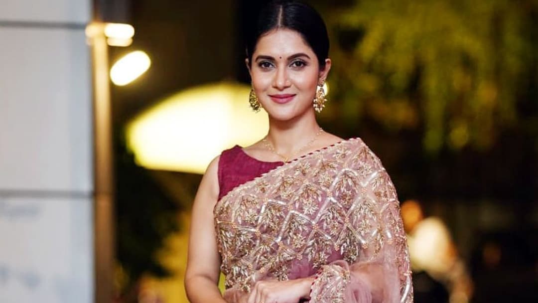 নারী-পুরুষের সমতা নিয়ে যা বললেন মিথিলা