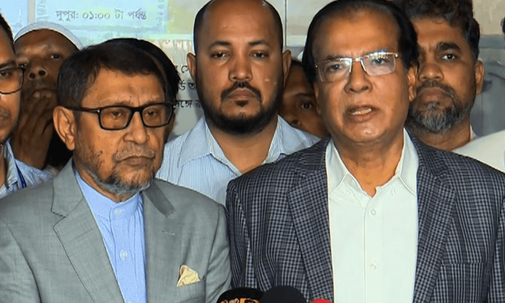 ‘মেয়াদোত্তীর্ণ সিলিন্ডার নিয়ন্ত্রণে নতুন উদ্যোগের আশ্বাস, নিয়মের মধ্যে আনা হবে’