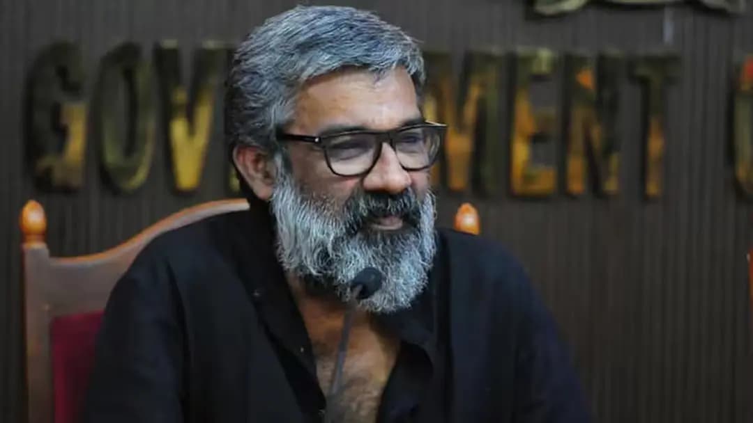 যৌন নির্যাতনের অভিযোগে গ্রেপ্তার পরিচালক