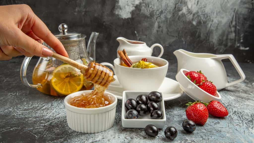 মধু যে কারণে মানসিক স্বাস্থ্যের জন্য উপকারী