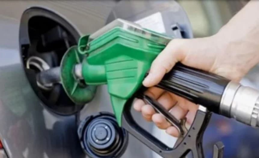 বাড়ছে না জ্বালানি তেলের দাম