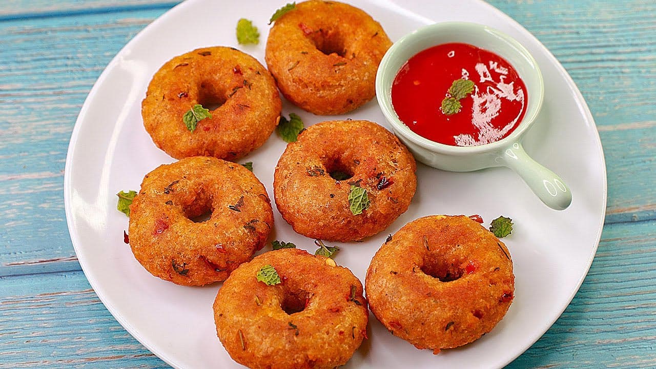 আলুর ডোনাট তৈরির সহজ রেসিপি জেনে নিন