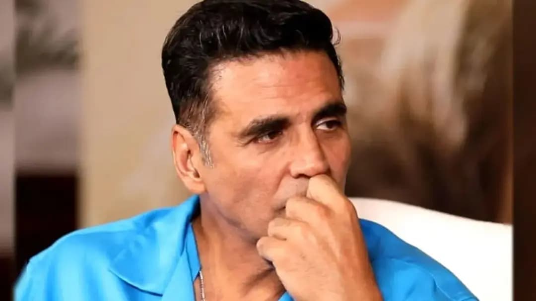 নবম শ্রেণি পর্যন্ত তিনবার ফেল করেন অক্ষয়