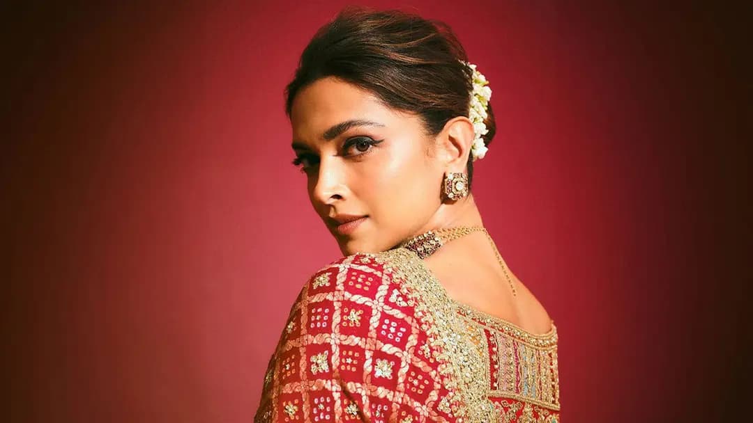 মজার ছলে ট্রলকারীদের মুখ বন্ধ করলেন দীপিকা