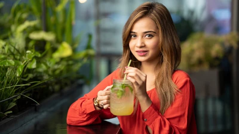 ফিট থাকতে হেলদি ডায়েট