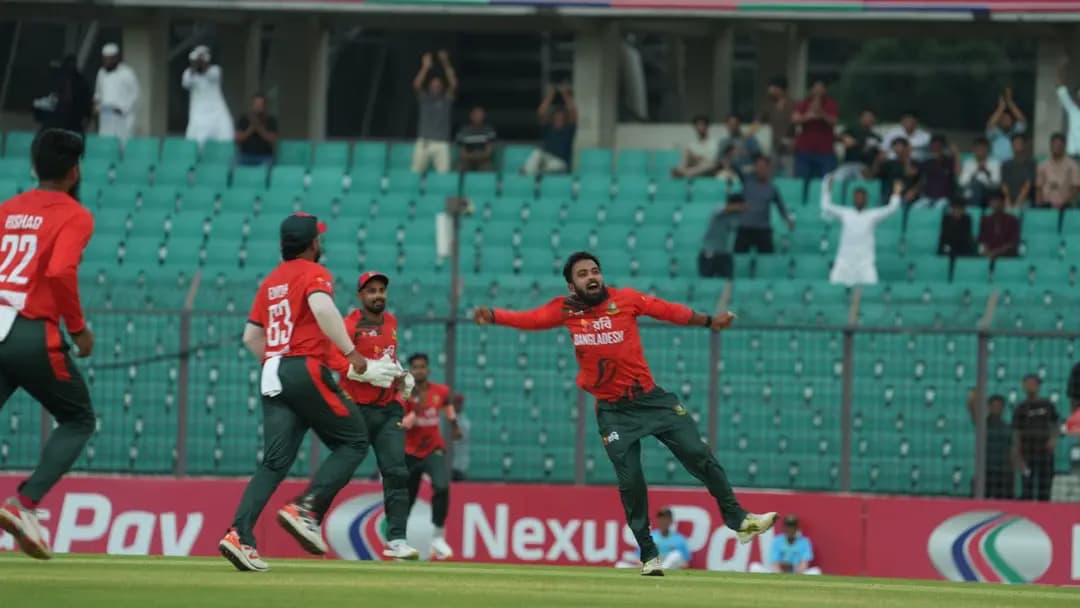 পাওয়ার প্লেতে খরুচে বাংলাদেশ