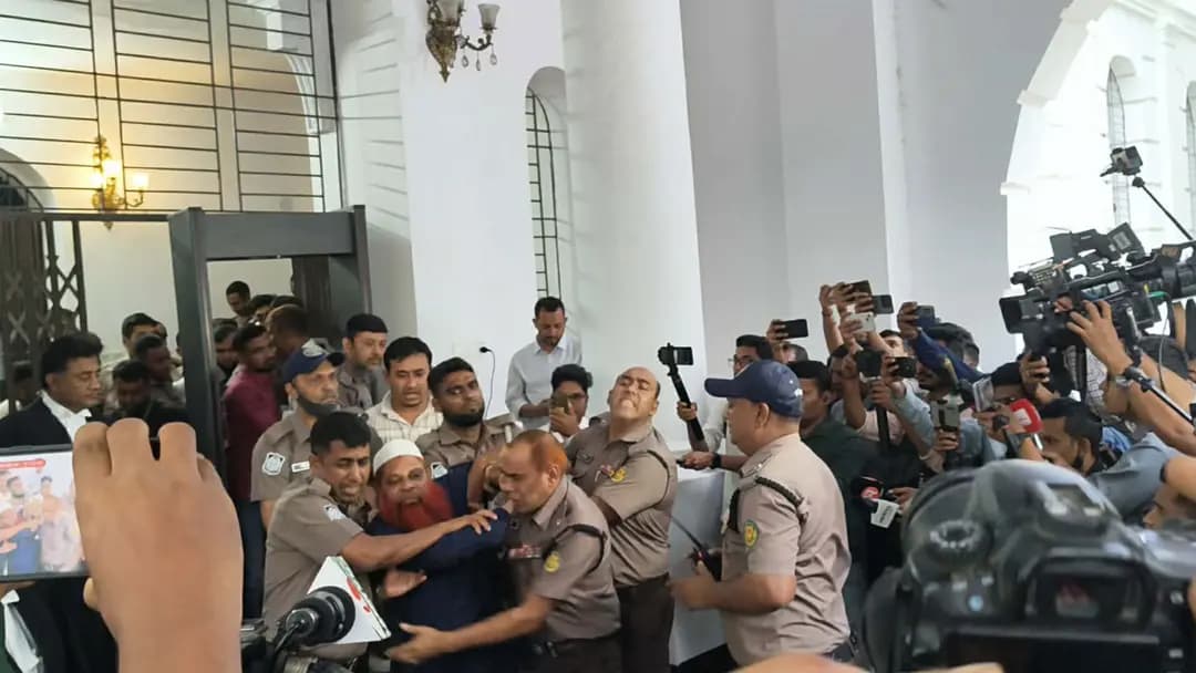 আবু সাইদ হত্যা মামলার রায়ের পর আসামিদের হট্টগোল, ‘জয় বাংলা’ স্লোগান