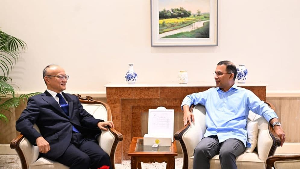 প্রধানমন্ত্রীর সঙ্গে এডিবি প্রেসিডেন্টের সৌজন্য সাক্ষাৎ