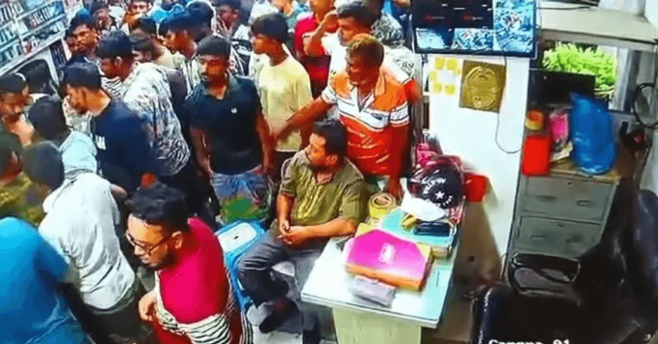 ফুটবল খেলা দেখা নিয়ে বিরোধ, সালিশে কুপিয়ে আহত বিএনপি নেতার মৃত্যু