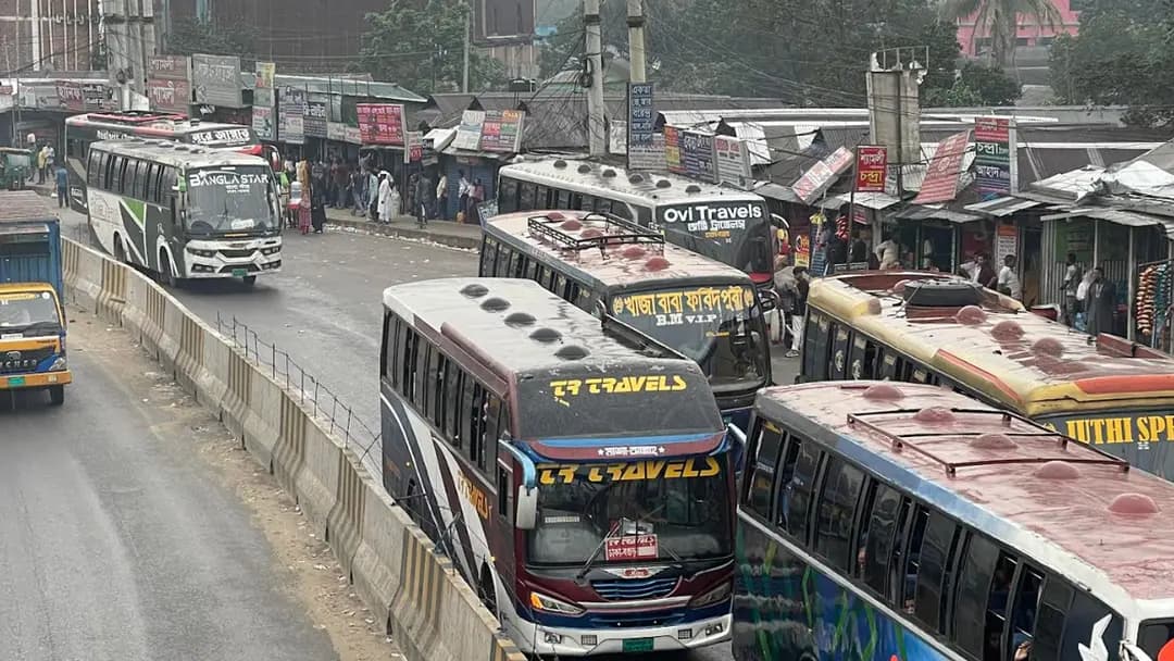 চন্দ্রা এলাকার অর্ধশতাধিক বাস কাউন্টার বন্ধের নির্দেশ