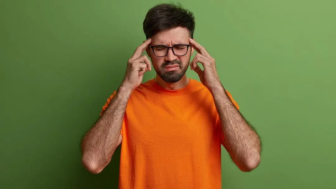 মাইগ্রেন না কি ডিহাইড্রেশন? পার্থক্য জেনে নিন