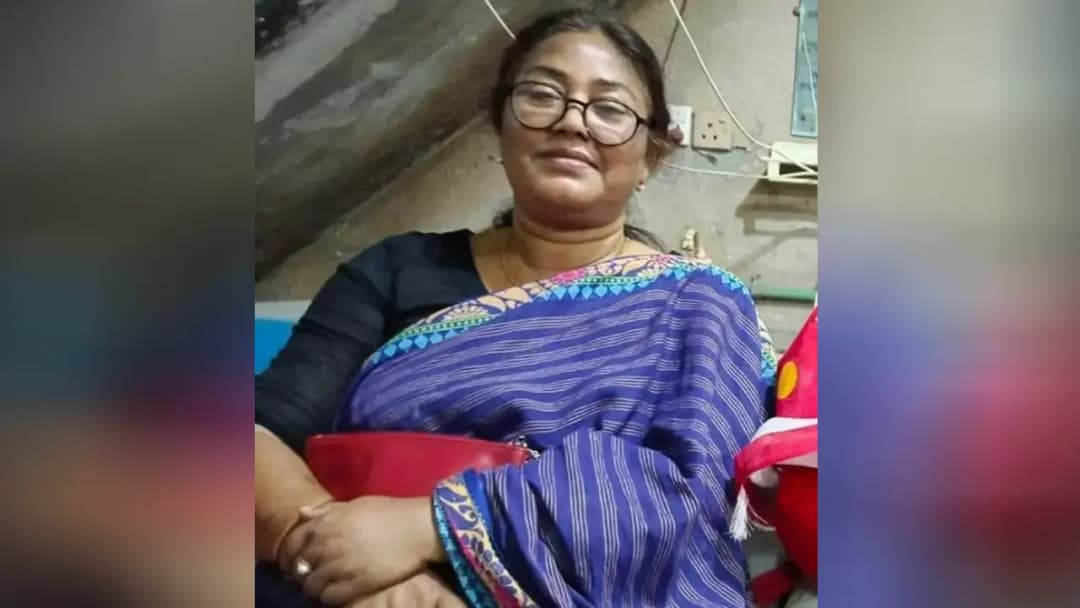 থানায় বৈঠক করতে গিয়ে আ.লীগ নেত্রী আটক
