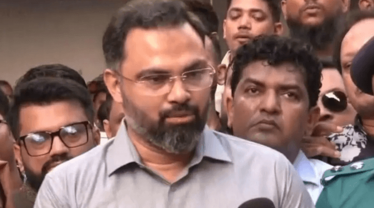 রাড্ডা পরিদর্শনে ক্রীড়া প্রতিমন্ত্রী, সোমবার থেকে সেবা চালুর ঘোষণা