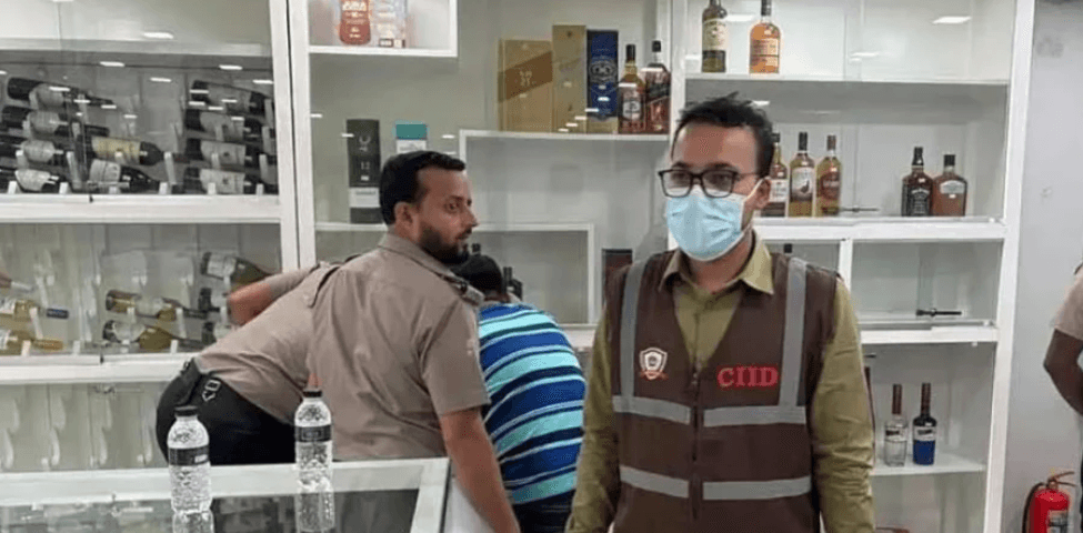 সালমান মুক্তাদিরের শ্বশুরের চার ওয়্যারহাউস সিলগালা