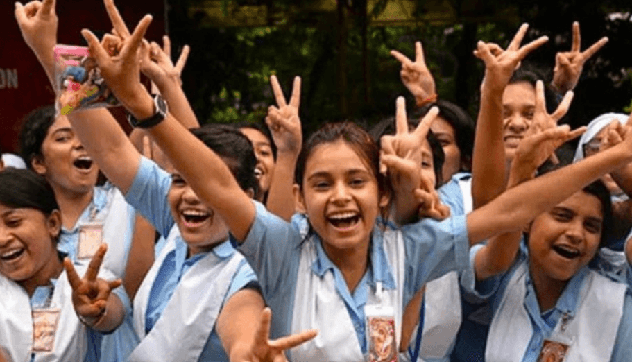 এইচএসসির ফল প্রকাশ: কোন বোর্ডে পাসের হার কত